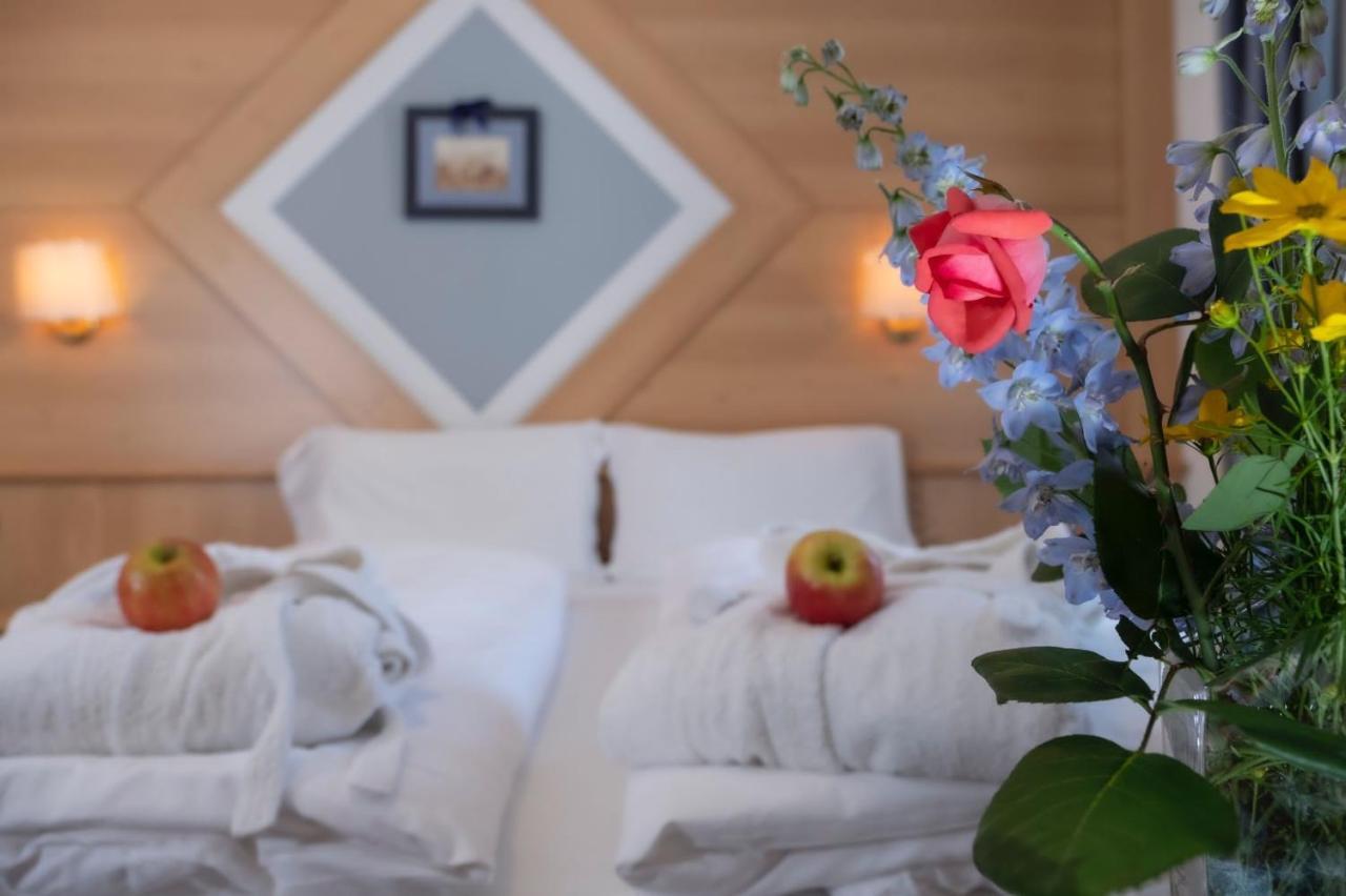 Hotel Italia Castello-Molina di Fiemme Eksteriør billede