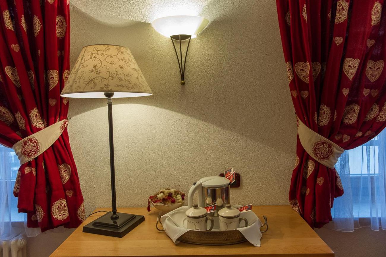 Hotel Italia Castello-Molina di Fiemme Eksteriør billede