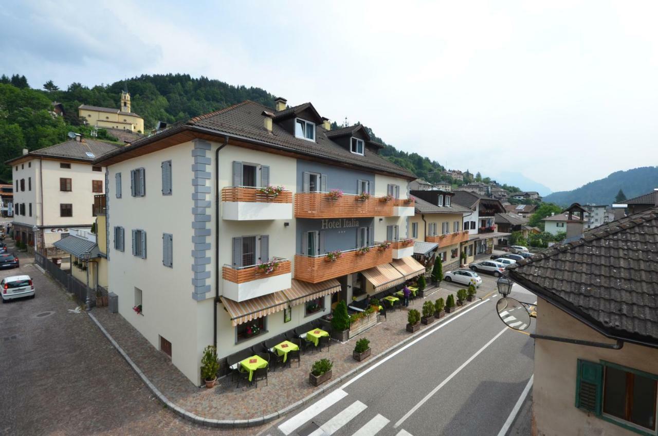 Hotel Italia Castello-Molina di Fiemme Eksteriør billede